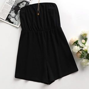 ✨NEW✨Plus Size Black tube top romper
